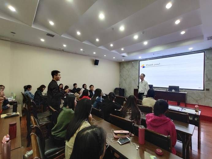 2018.10.9安恒举办讲《The Impact of Hedge Fund Activism on Corporate Cost Behavior》